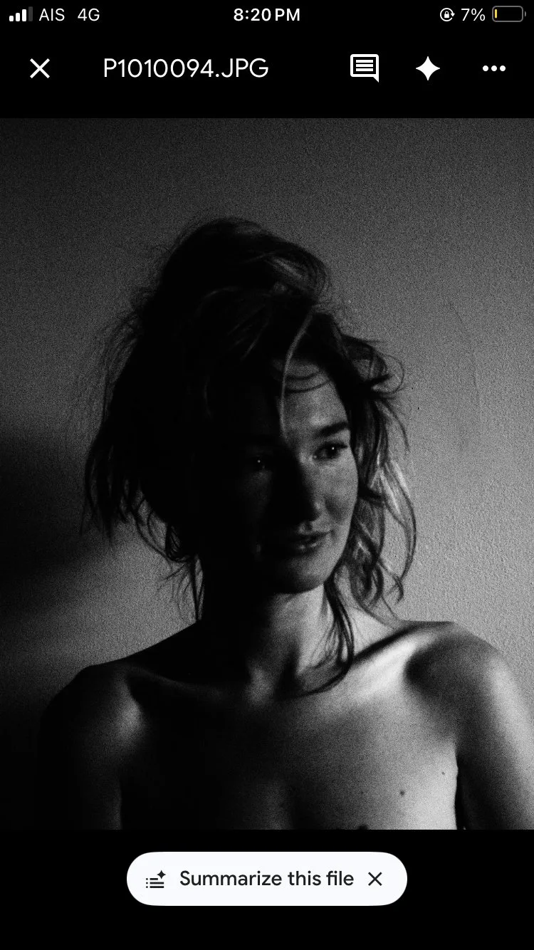 portrait 13 img 4982